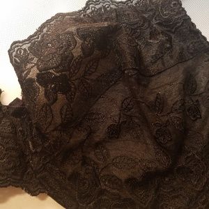 Black lace underwire unpadded bra 38C
